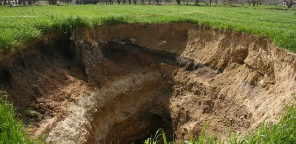 AdBPuglia_sinkhole-