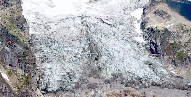 We monitor the Planpincieux Glacier