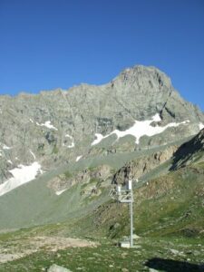 Tipica stazione meteorologica automatica presente sulle Alpi (credits Guido Nigrelli)